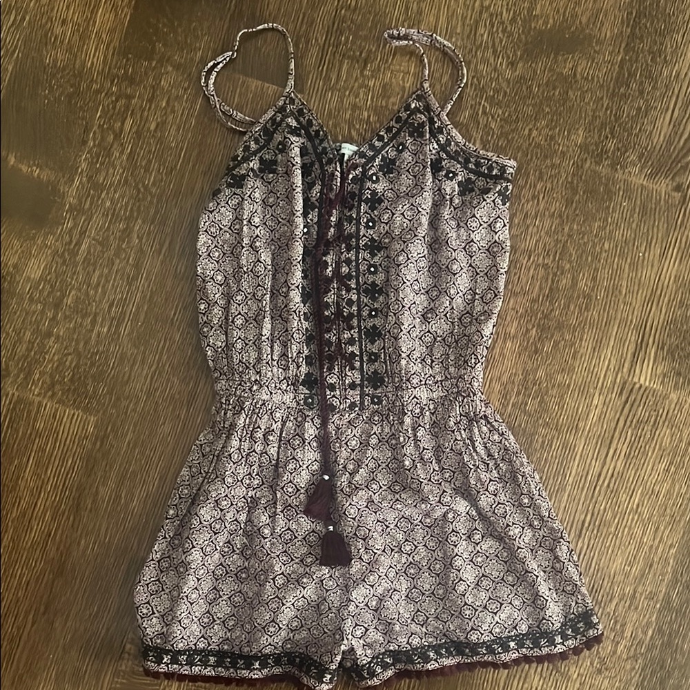 Patterned Sleeveless Romper